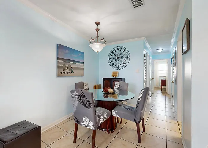 Coastal Just Steps From The W Shared Pool Bbq Area Wifi Ac W&d Gulf Shores