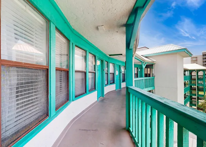 Coastal Just Steps From The W Shared Pool Bbq Area Wifi Ac W&d Holiday home